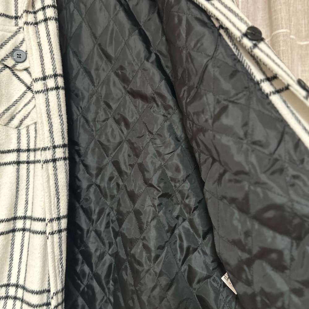 Plaid Button-Up Jacket - Picture 2 of 2